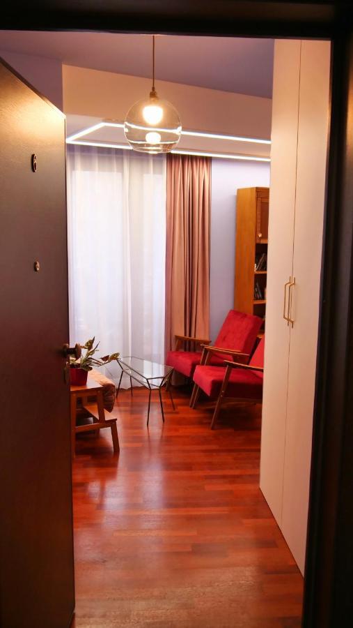 Downtown Italian Studio Bükreş Dış mekan fotoğraf